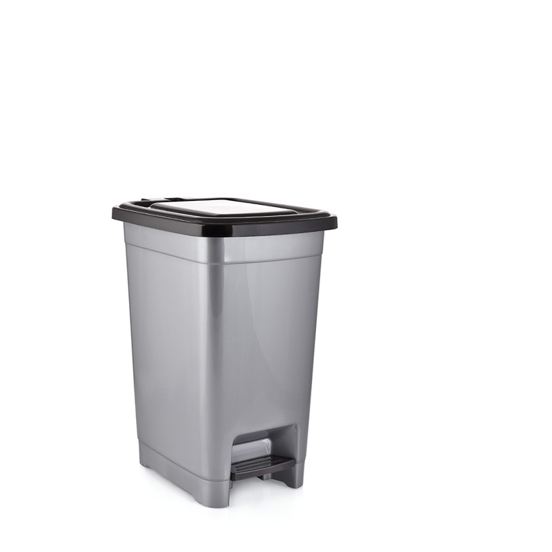 15 LT SLIM PEDAL DUSTBIN 01 1141
